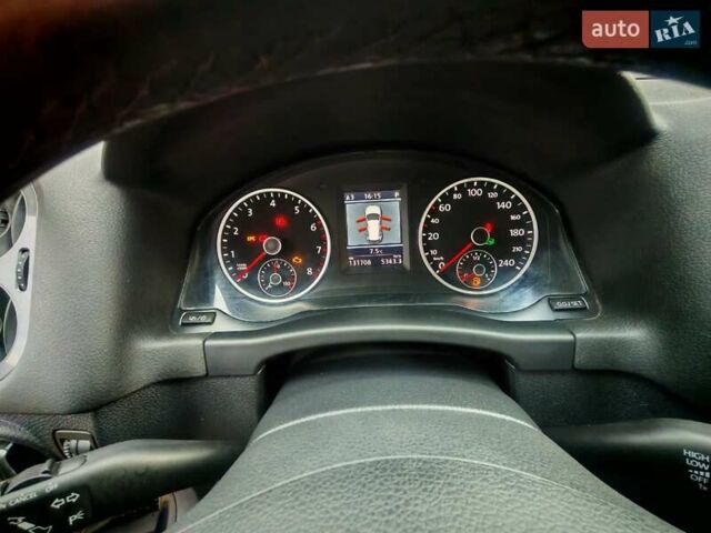 Черный Фольксваген Тигуан, объемом двигателя 1.98 л и пробегом 131 тыс. км за 12950 $, фото 4 на Automoto.ua