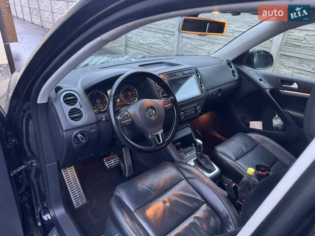 Черный Фольксваген Тигуан, объемом двигателя 2 л и пробегом 201 тыс. км за 15550 $, фото 10 на Automoto.ua