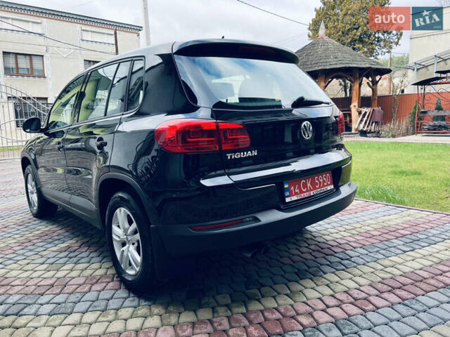 Чорний Фольксваген Тігуан, об'ємом двигуна 0 л та пробігом 240 тис. км за 11500 $, фото 8 на Automoto.ua