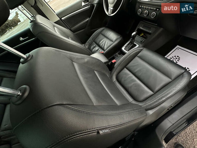 Чорний Фольксваген Тігуан, об'ємом двигуна 1.98 л та пробігом 168 тис. км за 13750 $, фото 110 на Automoto.ua