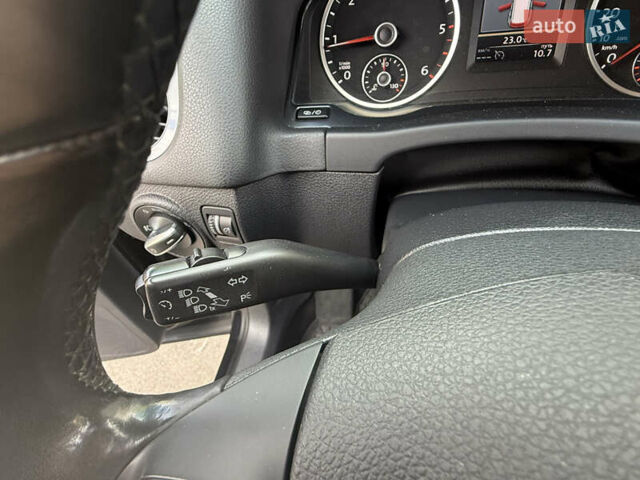 Черный Фольксваген Тигуан, объемом двигателя 1.97 л и пробегом 187 тыс. км за 15350 $, фото 78 на Automoto.ua