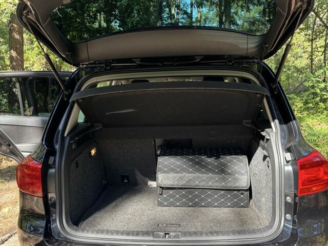 Черный Фольксваген Тигуан, объемом двигателя 2 л и пробегом 230 тыс. км за 13500 $, фото 7 на Automoto.ua