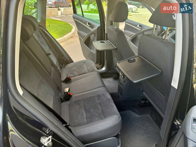 Черный Фольксваген Тигуан, объемом двигателя 1.97 л и пробегом 187 тыс. км за 15350 $, фото 65 на Automoto.ua