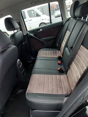 Черный Фольксваген Тигуан, объемом двигателя 1.98 л и пробегом 123 тыс. км за 13500 $, фото 11 на Automoto.ua