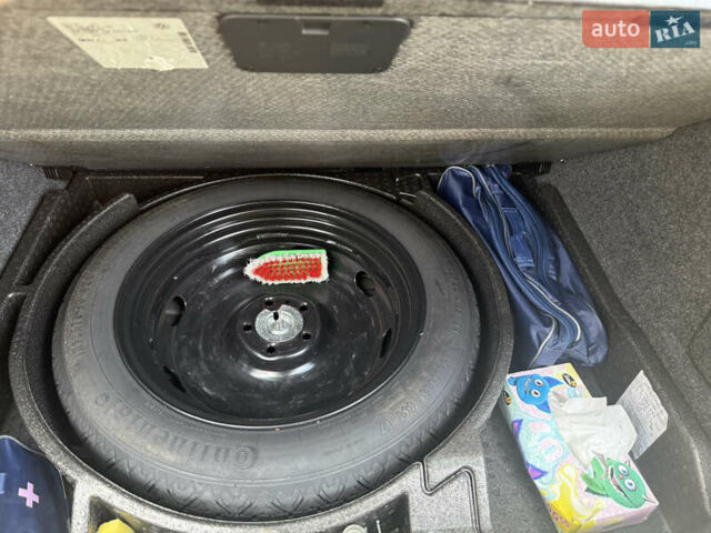 Черный Фольксваген Тигуан, объемом двигателя 1.97 л и пробегом 187 тыс. км за 15350 $, фото 85 на Automoto.ua