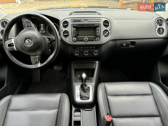 Чорний Фольксваген Тігуан, об'ємом двигуна 1.98 л та пробігом 167 тис. км за 12500 $, фото 8 на Automoto.ua