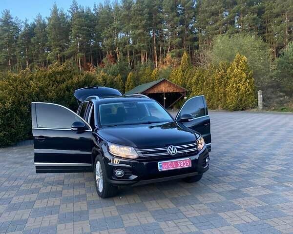 Чорний Фольксваген Тігуан, об'ємом двигуна 1.99 л та пробігом 180 тис. км за 11300 $, фото 4 на Automoto.ua