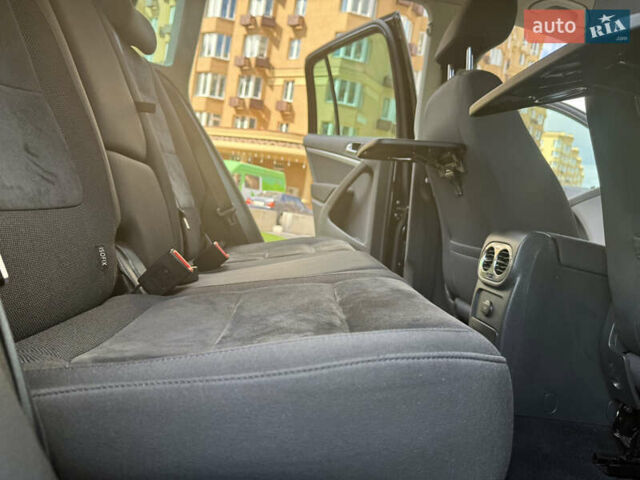 Черный Фольксваген Тигуан, объемом двигателя 1.97 л и пробегом 187 тыс. км за 15350 $, фото 64 на Automoto.ua