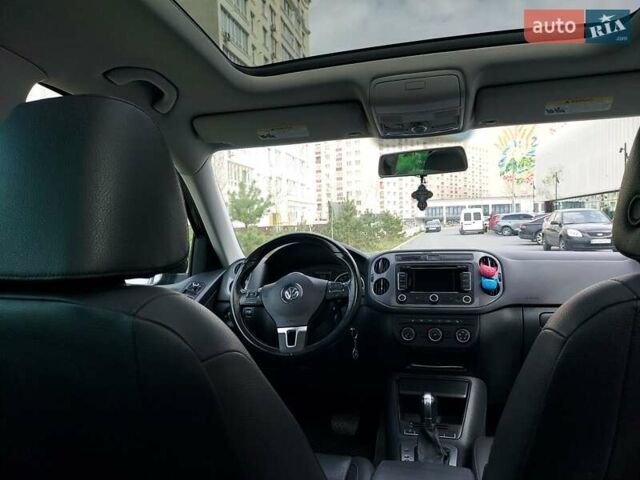 Черный Фольксваген Тигуан, объемом двигателя 1.98 л и пробегом 142 тыс. км за 12800 $, фото 18 на Automoto.ua