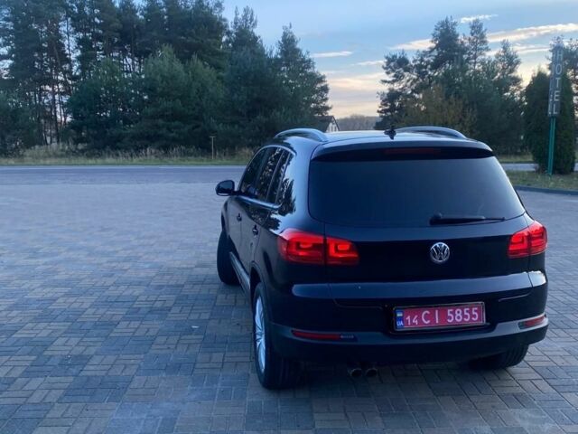 Чорний Фольксваген Тігуан, об'ємом двигуна 2 л та пробігом 182 тис. км за 11200 $, фото 10 на Automoto.ua