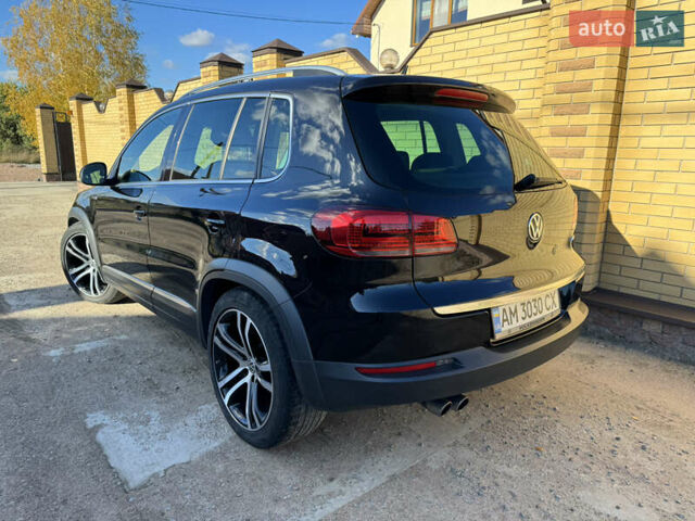 Черный Фольксваген Тигуан, объемом двигателя 2 л и пробегом 201 тыс. км за 15550 $, фото 29 на Automoto.ua
