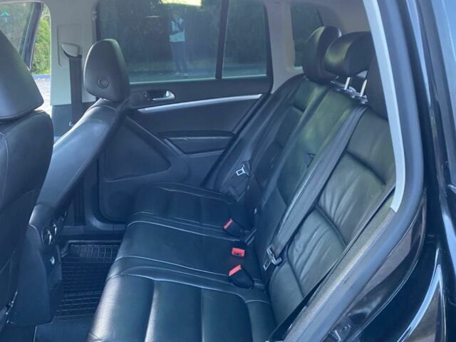 Черный Фольксваген Тигуан, объемом двигателя 2 л и пробегом 182 тыс. км за 11200 $, фото 7 на Automoto.ua