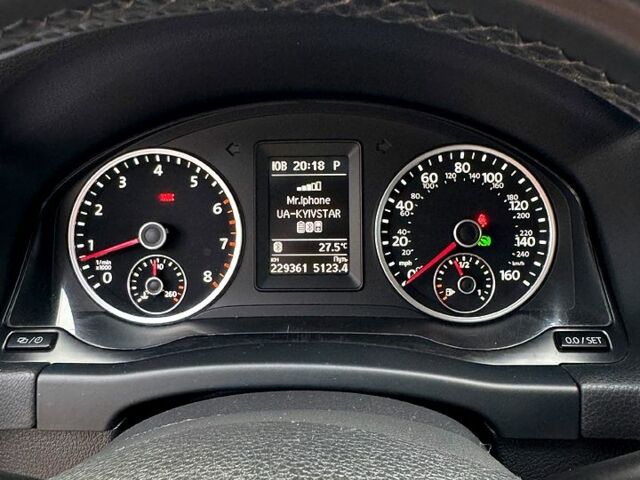 Чорний Фольксваген Тігуан, об'ємом двигуна 2 л та пробігом 229 тис. км за 10500 $, фото 9 на Automoto.ua