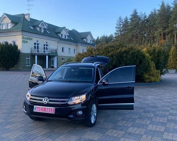 Чорний Фольксваген Тігуан, об'ємом двигуна 1.99 л та пробігом 180 тис. км за 11300 $, фото 10 на Automoto.ua