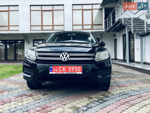 Чорний Фольксваген Тігуан, об'ємом двигуна 0 л та пробігом 240 тис. км за 11500 $, фото 7 на Automoto.ua