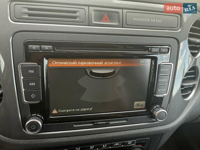 Черный Фольксваген Тигуан, объемом двигателя 1.97 л и пробегом 187 тыс. км за 15350 $, фото 55 на Automoto.ua