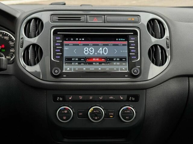 Черный Фольксваген Тигуан, объемом двигателя 2 л и пробегом 116 тыс. км за 11900 $, фото 15 на Automoto.ua