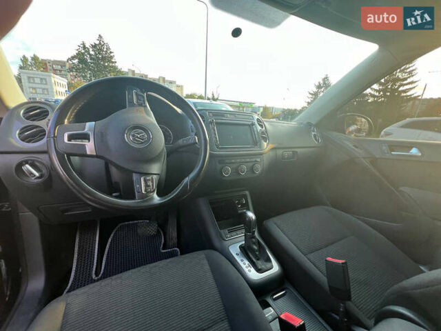 Черный Фольксваген Тигуан, объемом двигателя 1.98 л и пробегом 250 тыс. км за 10000 $, фото 3 на Automoto.ua