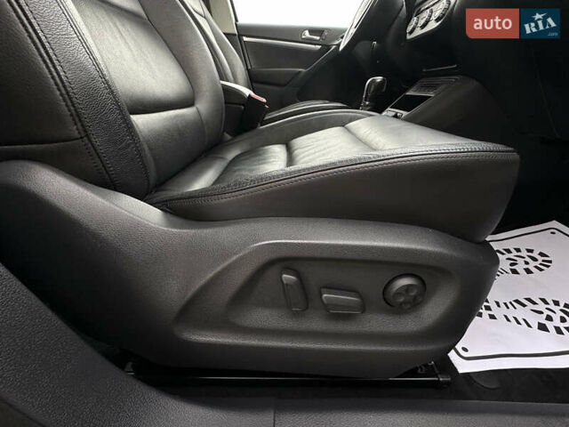 Чорний Фольксваген Тігуан, об'ємом двигуна 1.98 л та пробігом 168 тис. км за 13750 $, фото 111 на Automoto.ua