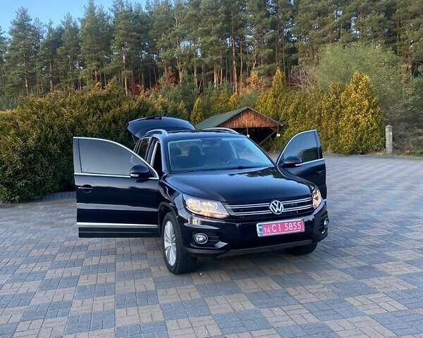 Чорний Фольксваген Тігуан, об'ємом двигуна 1.99 л та пробігом 180 тис. км за 11300 $, фото 12 на Automoto.ua