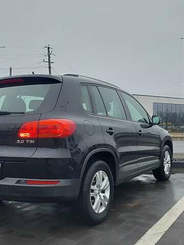 Черный Фольксваген Тигуан, объемом двигателя 1.98 л и пробегом 123 тыс. км за 13500 $, фото 6 на Automoto.ua