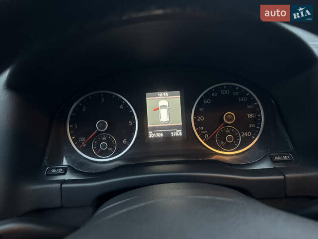 Черный Фольксваген Тигуан, объемом двигателя 2 л и пробегом 201 тыс. км за 15550 $, фото 24 на Automoto.ua