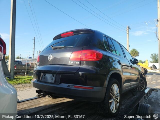 Чорний Фольксваген Тігуан, об'ємом двигуна 2 л та пробігом 156 тис. км за 7000 $, фото 3 на Automoto.ua