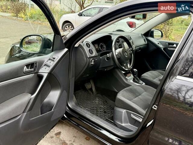 Черный Фольксваген Тигуан, объемом двигателя 1.97 л и пробегом 310 тыс. км за 14500 $, фото 14 на Automoto.ua