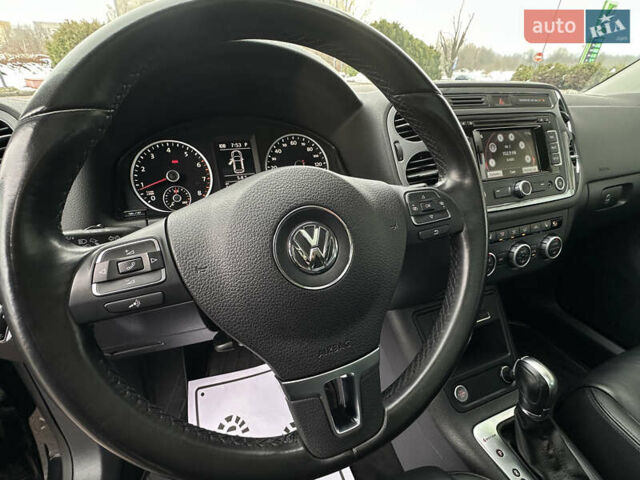Чорний Фольксваген Тігуан, об'ємом двигуна 1.98 л та пробігом 168 тис. км за 13750 $, фото 72 на Automoto.ua