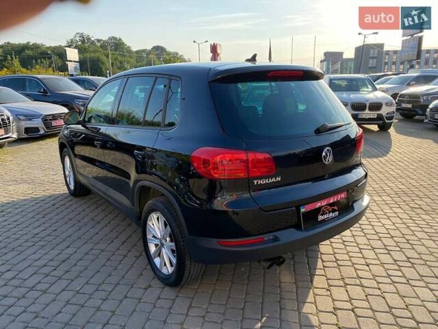 Черный Фольксваген Тигуан, объемом двигателя 2 л и пробегом 252 тыс. км за 10300 $, фото 4 на Automoto.ua