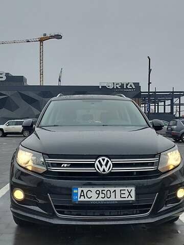 Черный Фольксваген Тигуан, объемом двигателя 1.98 л и пробегом 123 тыс. км за 13500 $, фото 4 на Automoto.ua