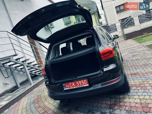 Чорний Фольксваген Тігуан, об'ємом двигуна 0 л та пробігом 240 тис. км за 11500 $, фото 16 на Automoto.ua