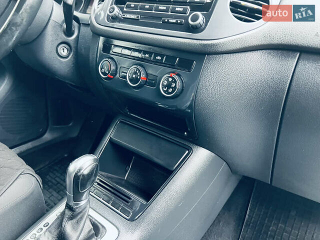 Чорний Фольксваген Тігуан, об'ємом двигуна 0 л та пробігом 240 тис. км за 11500 $, фото 13 на Automoto.ua