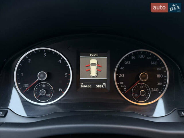 Чорний Фольксваген Тігуан, об'ємом двигуна 1.97 л та пробігом 266 тис. км за 15000 $, фото 32 на Automoto.ua