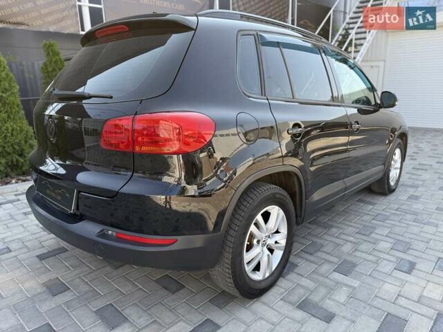 Черный Фольксваген Тигуан, объемом двигателя 1.98 л и пробегом 166 тыс. км за 12900 $, фото 4 на Automoto.ua