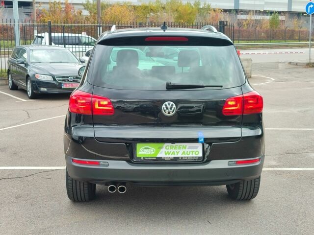 Чорний Фольксваген Тігуан, об'ємом двигуна 2 л та пробігом 150 тис. км за 18799 $, фото 13 на Automoto.ua