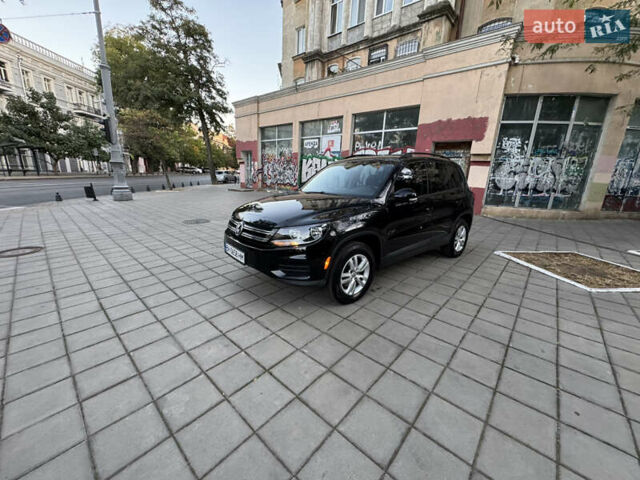 Черный Фольксваген Тигуан, объемом двигателя 1.98 л и пробегом 82 тыс. км за 12800 $, фото 7 на Automoto.ua