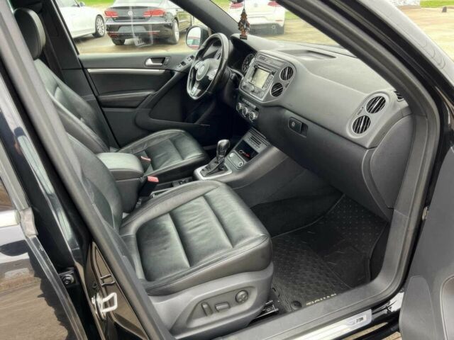 Чорний Фольксваген Тігуан, об'ємом двигуна 2 л та пробігом 88 тис. км за 8200 $, фото 8 на Automoto.ua