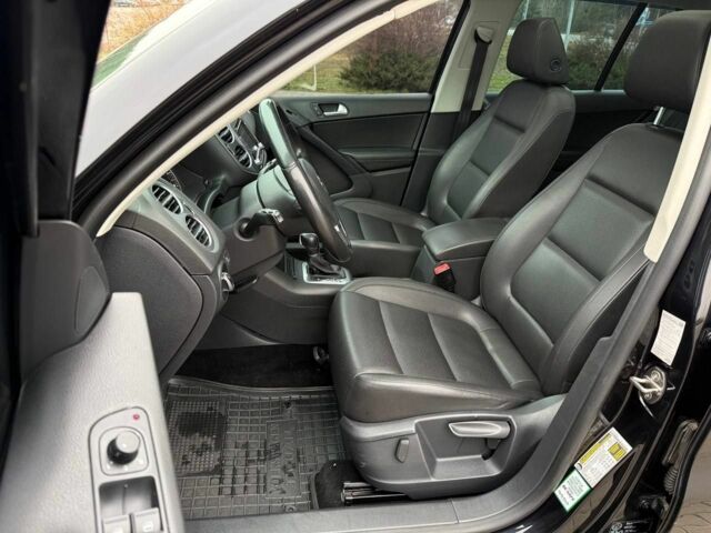 Чорний Фольксваген Тігуан, об'ємом двигуна 2 л та пробігом 145 тис. км за 12650 $, фото 23 на Automoto.ua