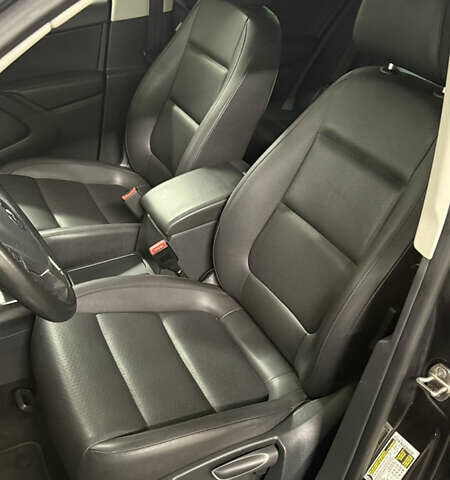 Черный Фольксваген Тигуан, объемом двигателя 1.98 л и пробегом 94 тыс. км за 12700 $, фото 14 на Automoto.ua