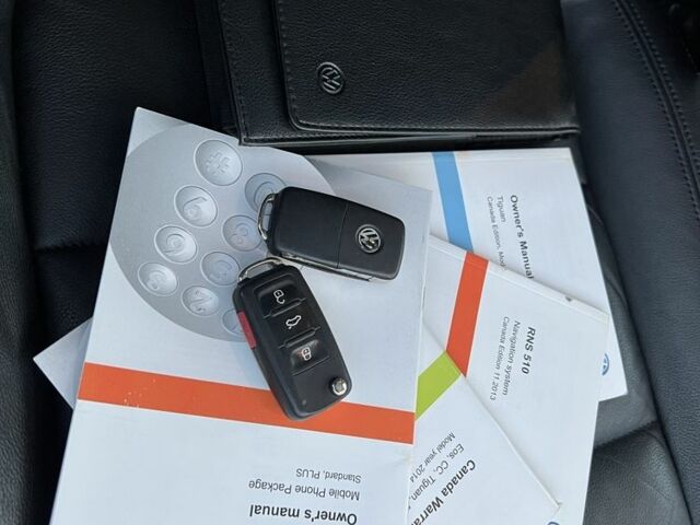 Черный Фольксваген Тигуан, объемом двигателя 2 л и пробегом 140 тыс. км за 13500 $, фото 23 на Automoto.ua