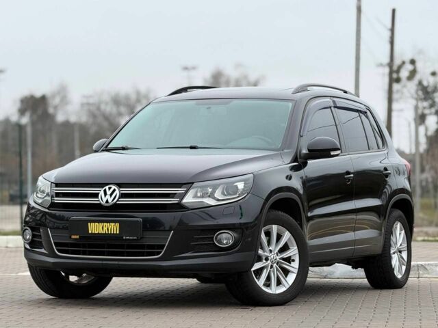 Чорний Фольксваген Тігуан, об'ємом двигуна 2 л та пробігом 145 тис. км за 12650 $, фото 6 на Automoto.ua