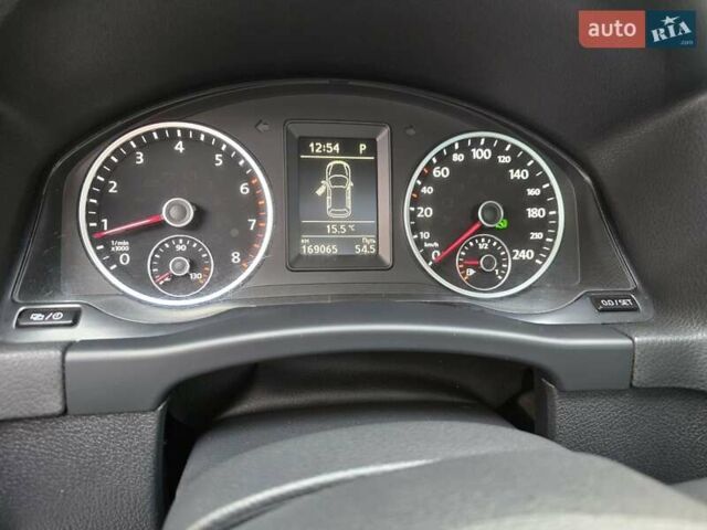 Чорний Фольксваген Тігуан, об'ємом двигуна 2 л та пробігом 169 тис. км за 13550 $, фото 12 на Automoto.ua