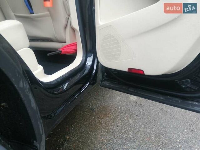 Чорний Фольксваген Тігуан, об'ємом двигуна 2 л та пробігом 99 тис. км за 15000 $, фото 11 на Automoto.ua