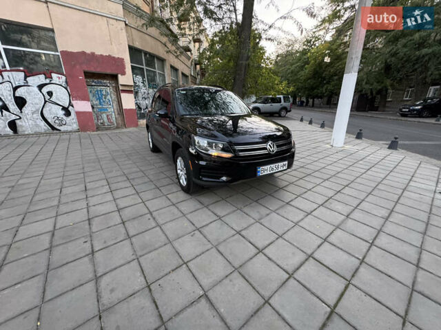 Черный Фольксваген Тигуан, объемом двигателя 1.98 л и пробегом 82 тыс. км за 12800 $, фото 6 на Automoto.ua