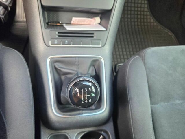 Черный Фольксваген Тигуан, объемом двигателя 1.4 л и пробегом 170 тыс. км за 8650 $, фото 20 на Automoto.ua