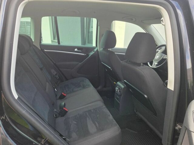 Черный Фольксваген Тигуан, объемом двигателя 1.4 л и пробегом 170 тыс. км за 8650 $, фото 22 на Automoto.ua