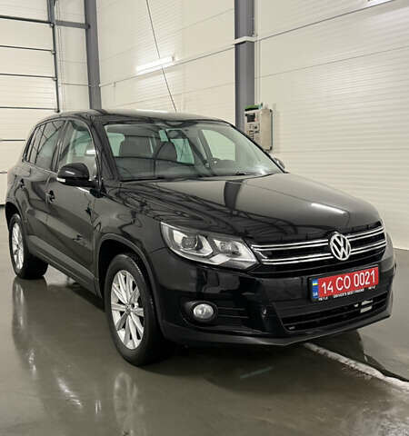 Черный Фольксваген Тигуан, объемом двигателя 1.98 л и пробегом 94 тыс. км за 12700 $, фото 2 на Automoto.ua