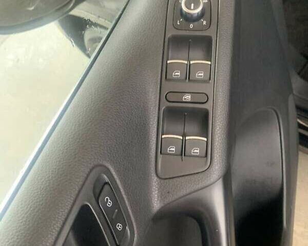 Чорний Фольксваген Тігуан, об'ємом двигуна 1.98 л та пробігом 180 тис. км за 14000 $, фото 1 на Automoto.ua