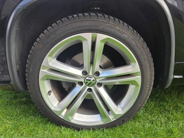 Черный Фольксваген Тигуан, объемом двигателя 1.4 л и пробегом 170 тыс. км за 8650 $, фото 7 на Automoto.ua